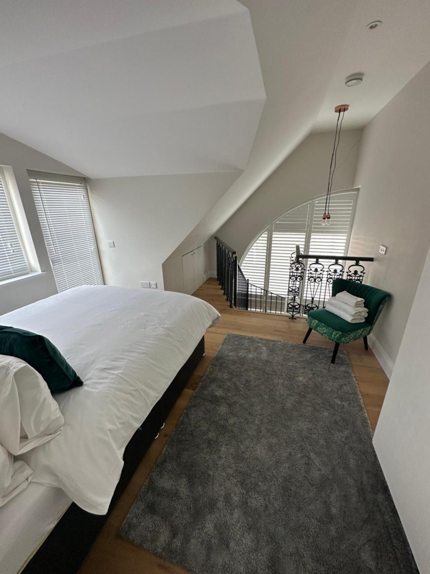 Winchester Street Apartments By Urban Abode 베이싱스토크 외부 사진